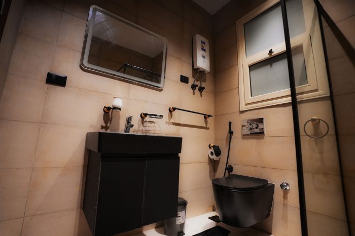 Rivana Residence Deluxe Double Bathroom 2